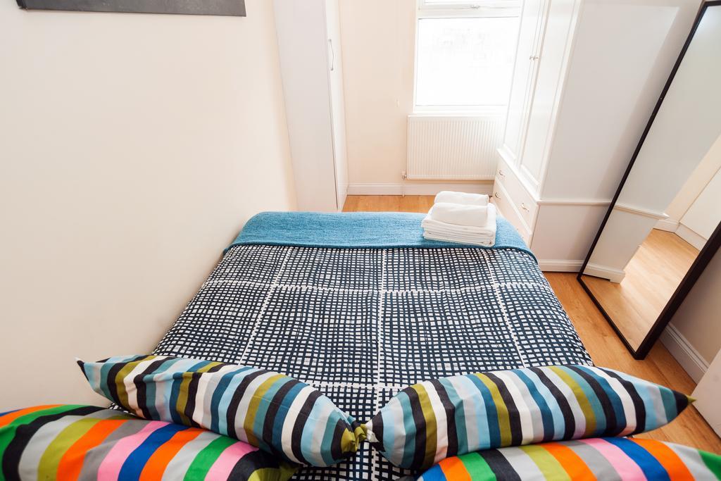 Kings Cross Apartment London Room photo