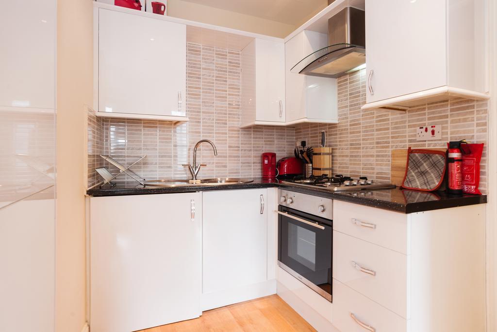 Kings Cross Apartment London Room photo