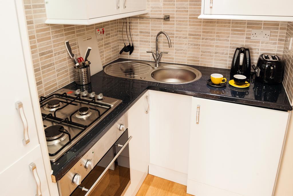 Kings Cross Apartment London Room photo