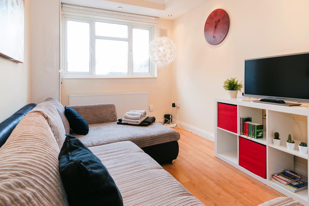 Kings Cross Apartment London Room photo