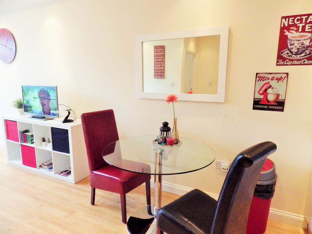 Kings Cross Apartment London Room photo